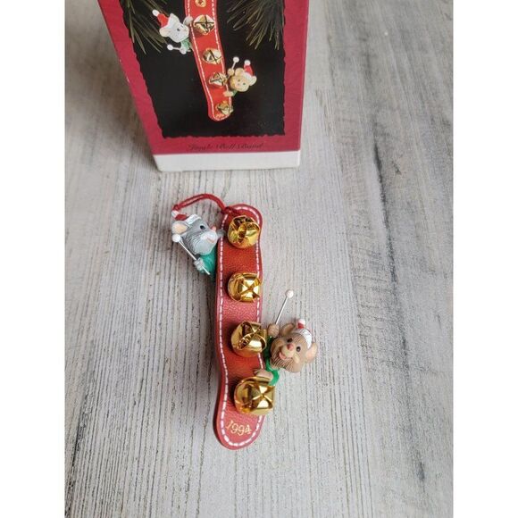 Hallmark 1994 Jingle Bell band ornament Xmas - Picture 1 of 5